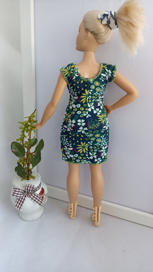 Curvy doll green flowery dress