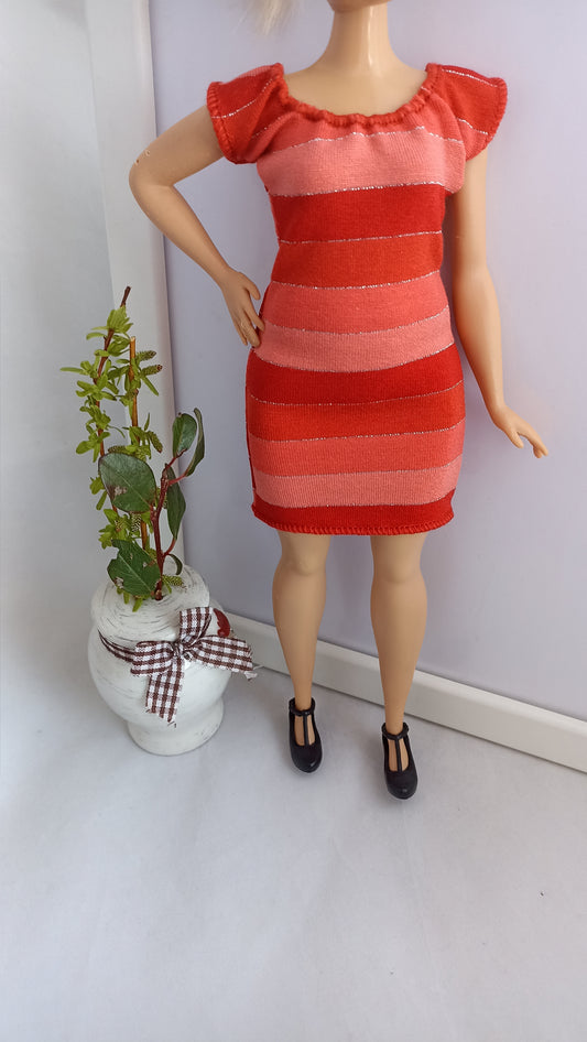 Curvy doll red dress, stretch