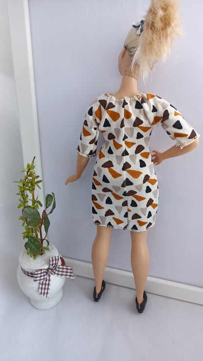 Curvy doll dress beige color with a pattern, stretch.